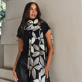 Thick Scarf Brown Grey Flower BW25563
