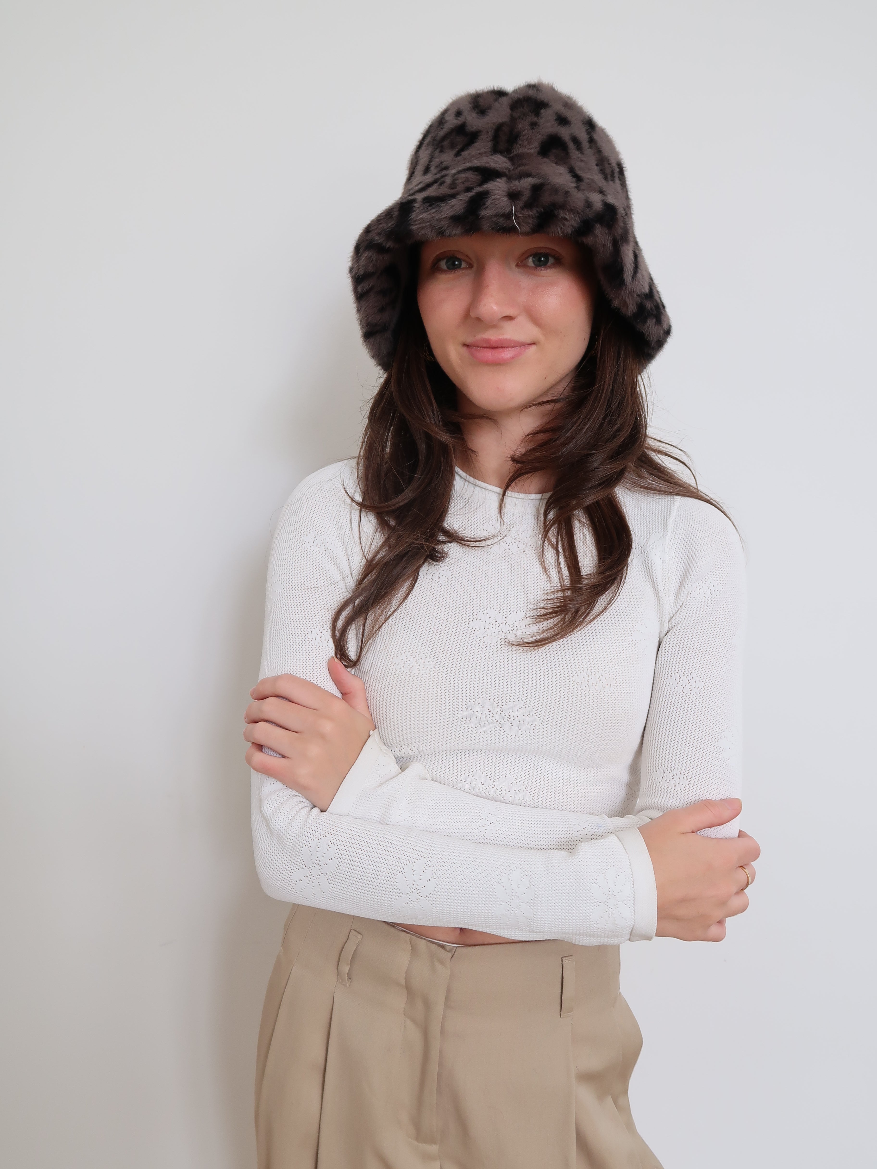Faux Fur Leopard Bucket Hat - HT2163