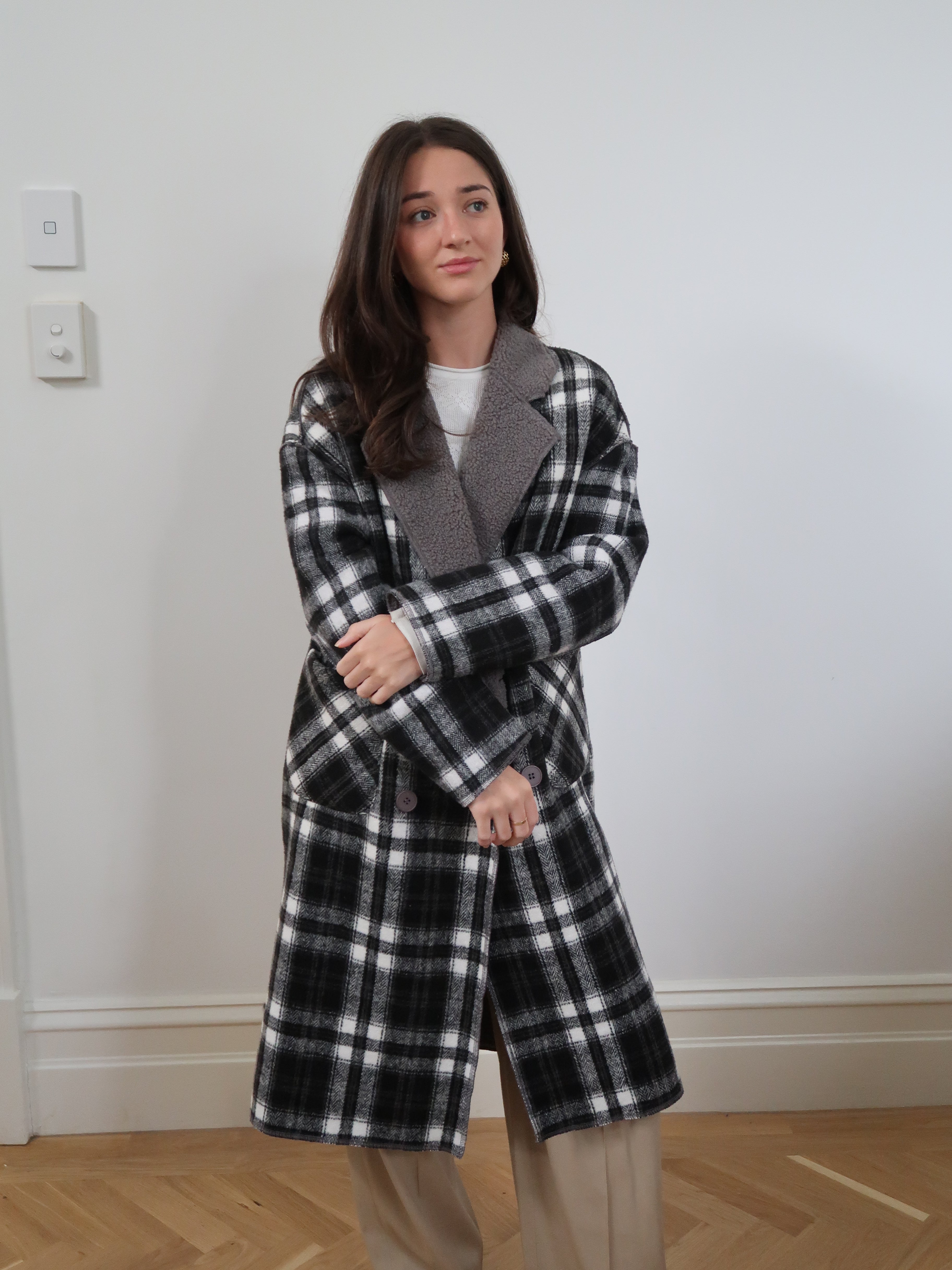 Long Polyester Coat - Black JY3647