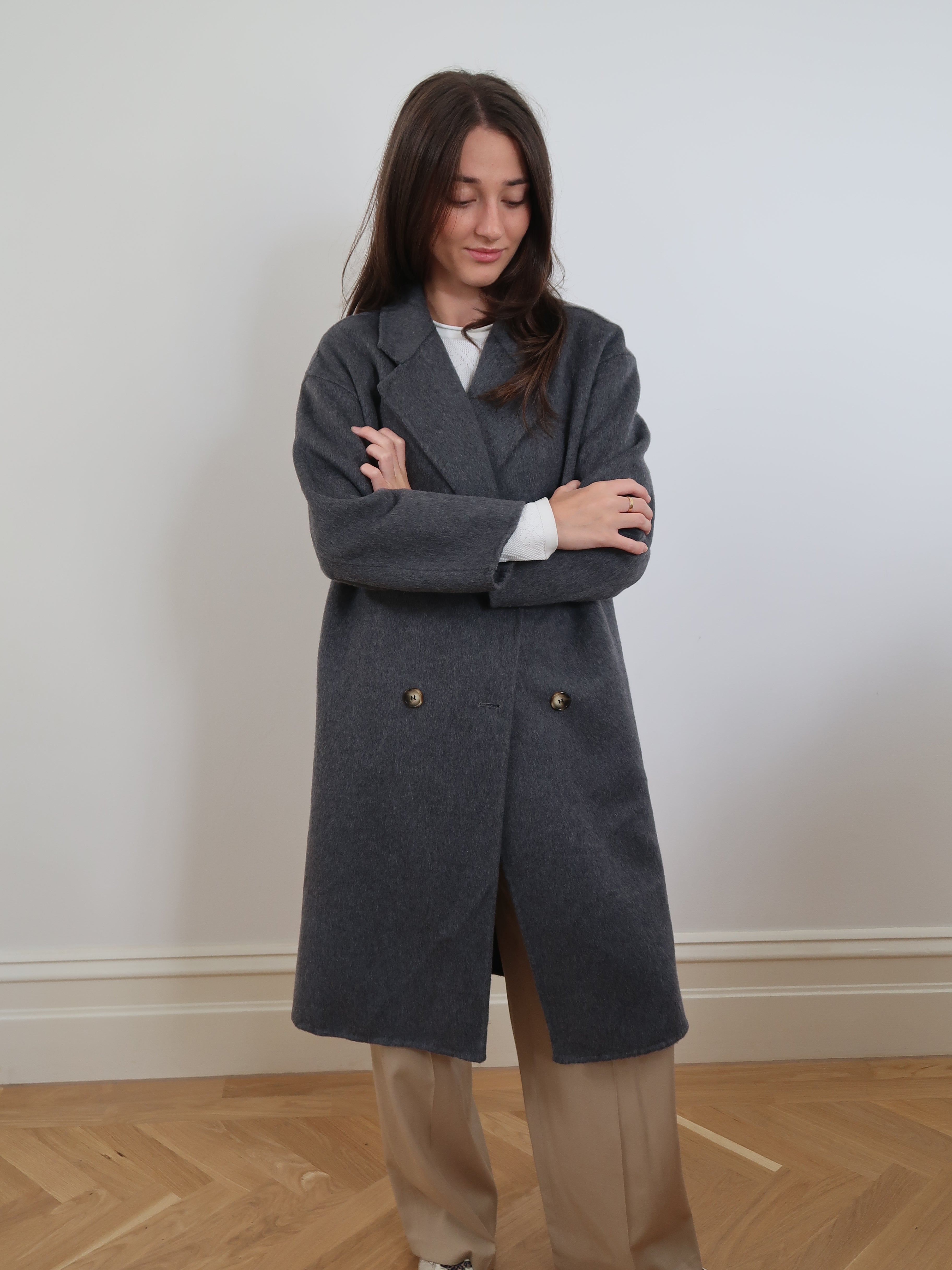 Classic Long Trench Coat with Wool and Buttons - SM006