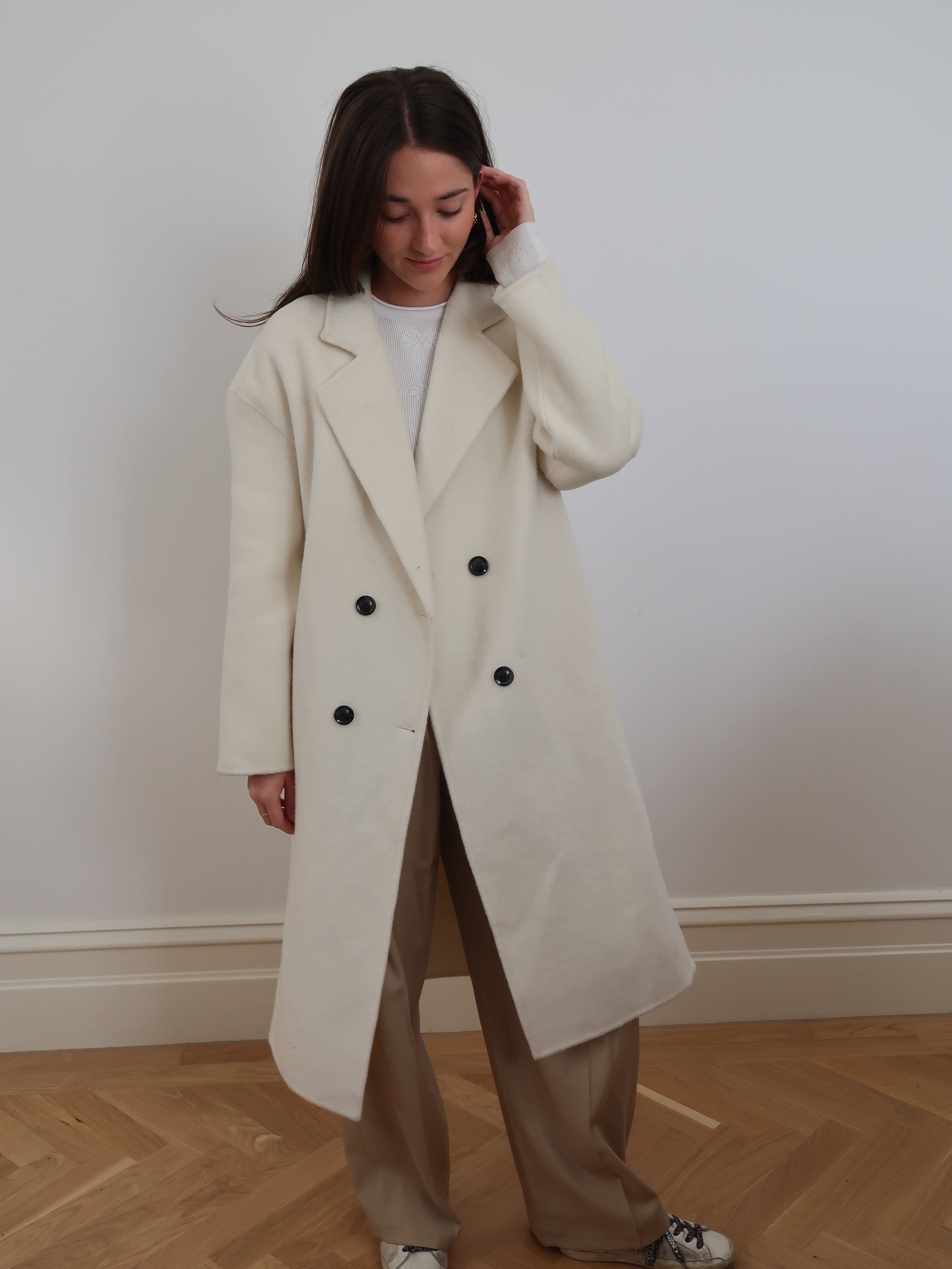 Classic Long Trench Coat with Wool and Buttons - SM006