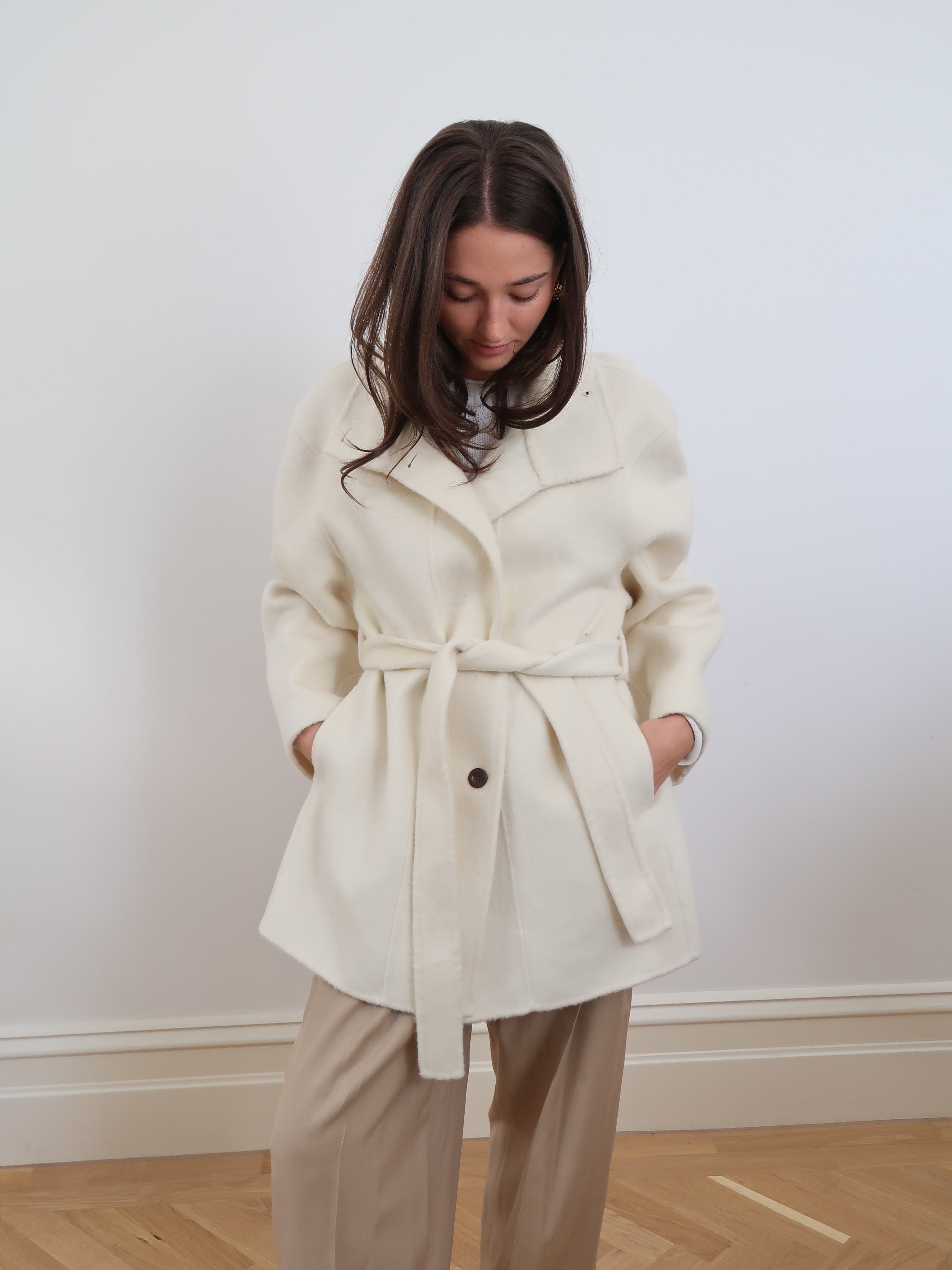 Medium Length Coat with Belt - White SM008