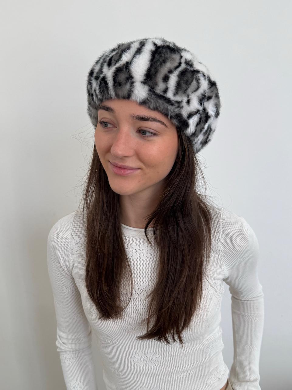 Faux Fur Beret - 7502