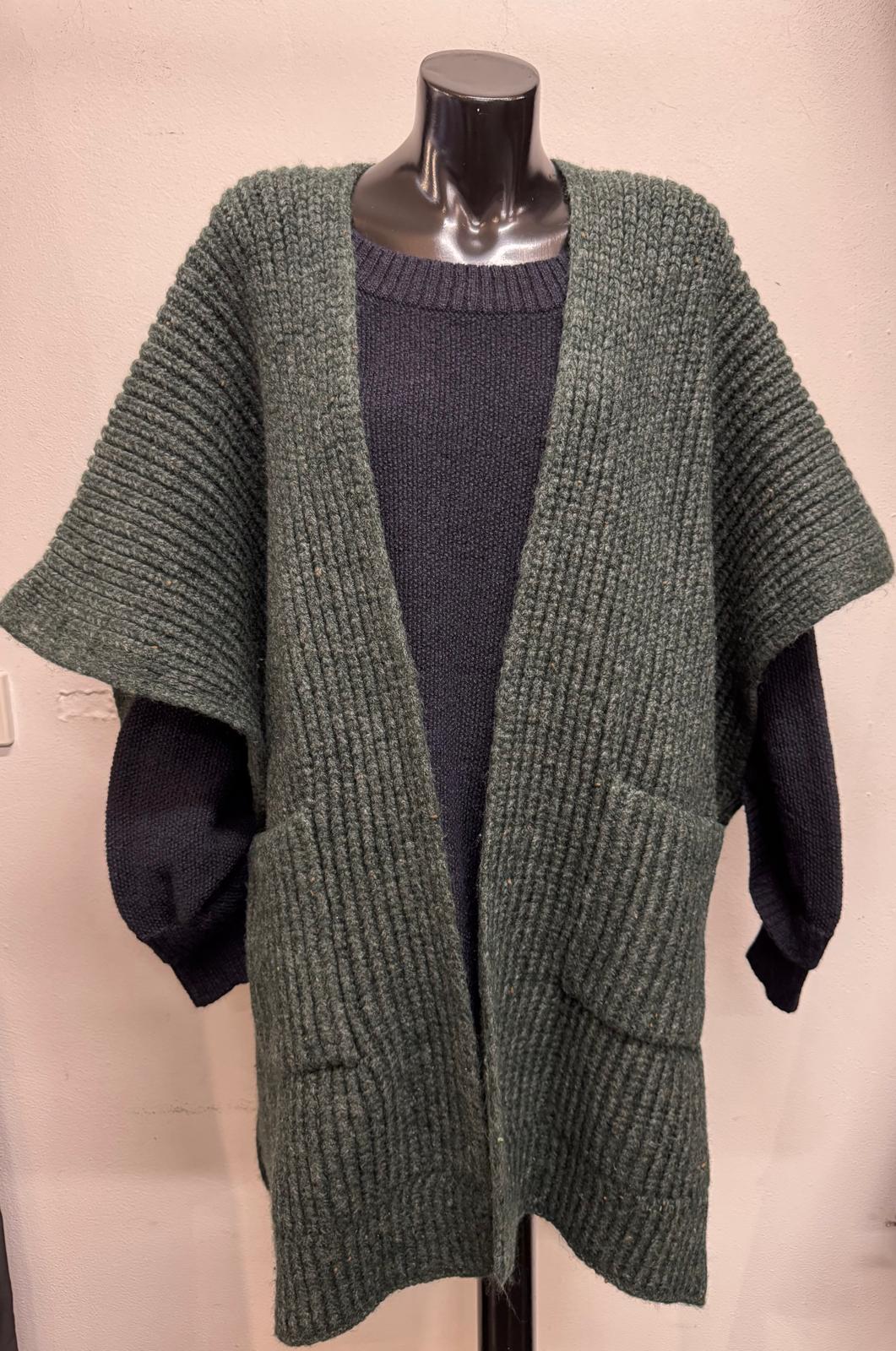 Knitted Cardigan with Pockets - TS-22100