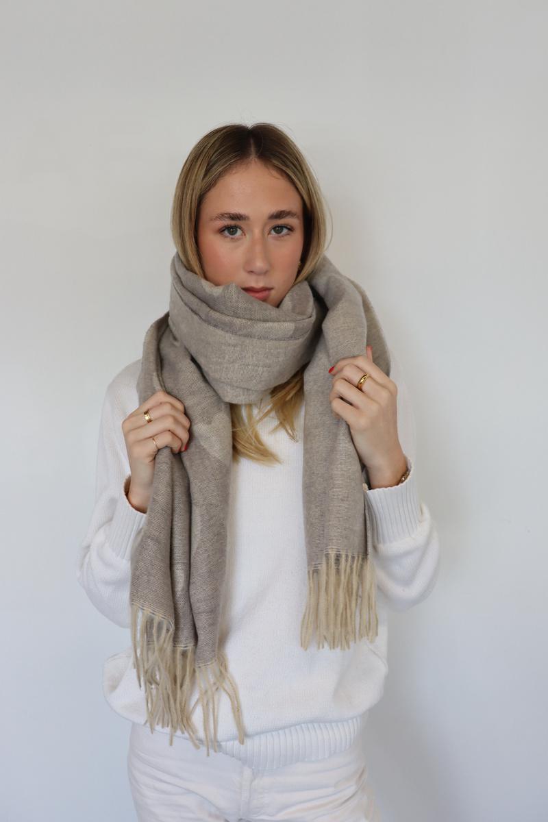 Winter Heart Scarf - TS2302