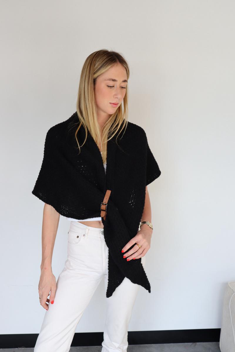 Buckle Wrap Knitted Poncho - 65573