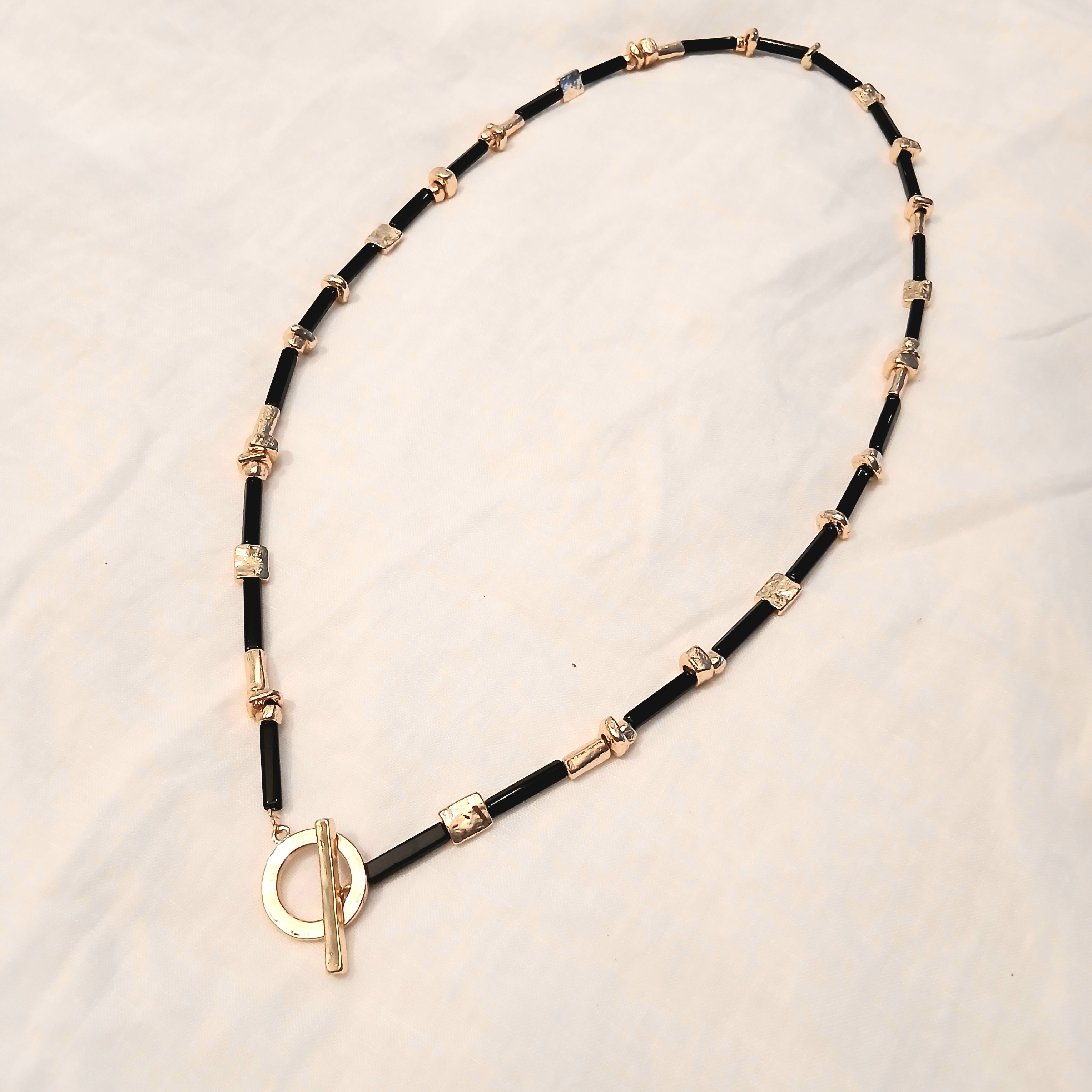 Black and Golden Necklace - 24-0315N
