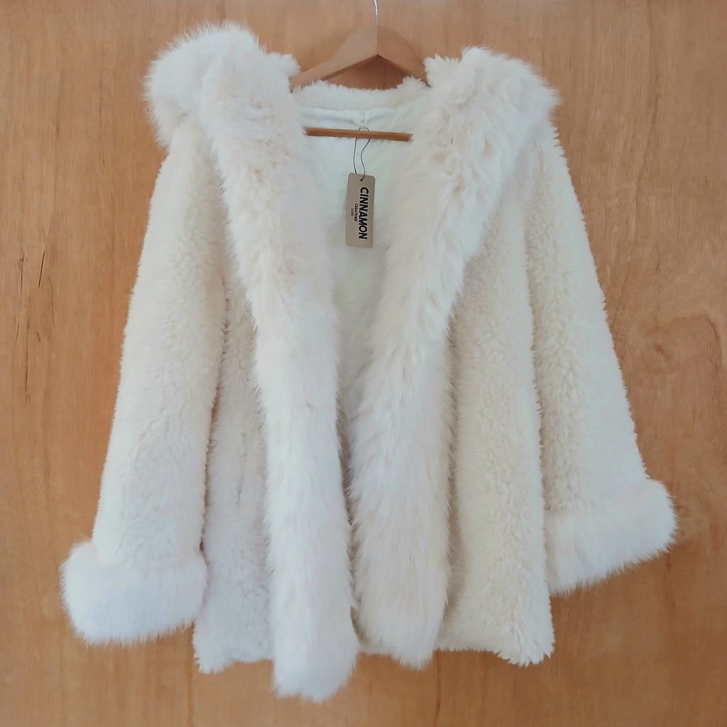Faux Fur Short Coat F109