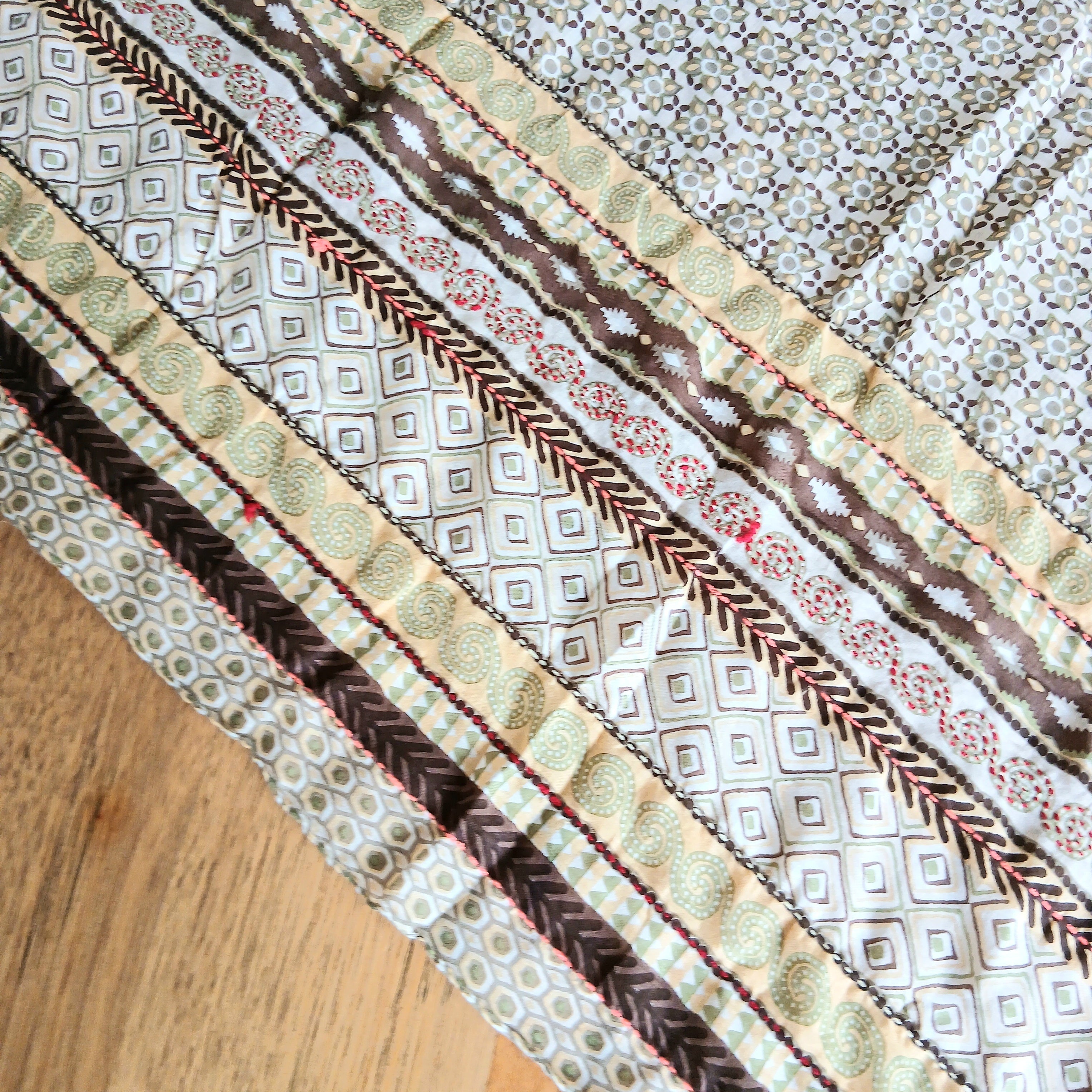 Cotton Scarf Embroidered and Tassels - 66028