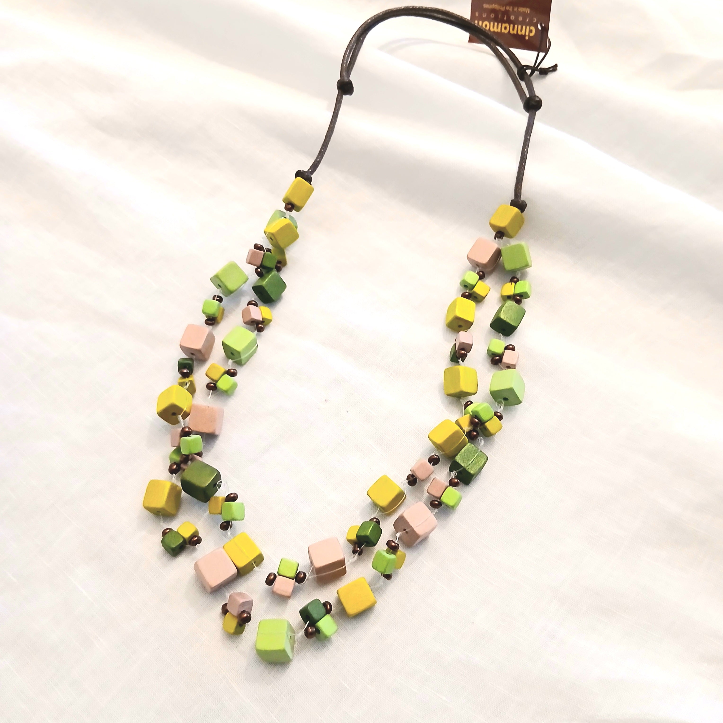Whimsical Wooden Beaded Necklace Multicoloured N7-1428