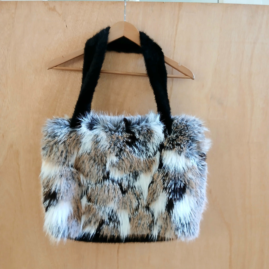 Fluffy Faux Fur Winter Bag BG2024