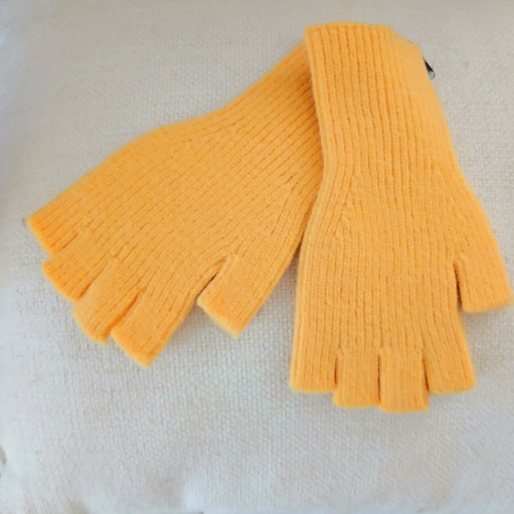 Fingerless Knit Gloves GLO16