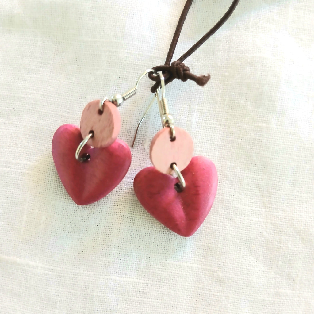 Little Wooden Heart Earrings E7-92