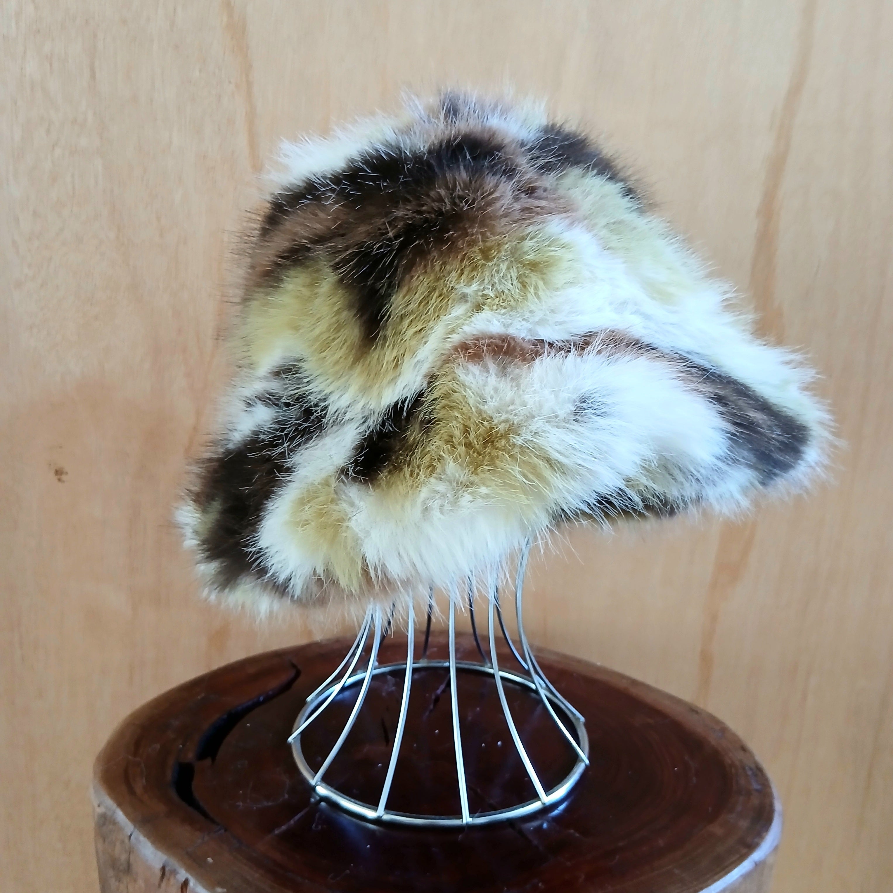 Fluffy Faux Fur Bucket Hat Mixed Print 7522