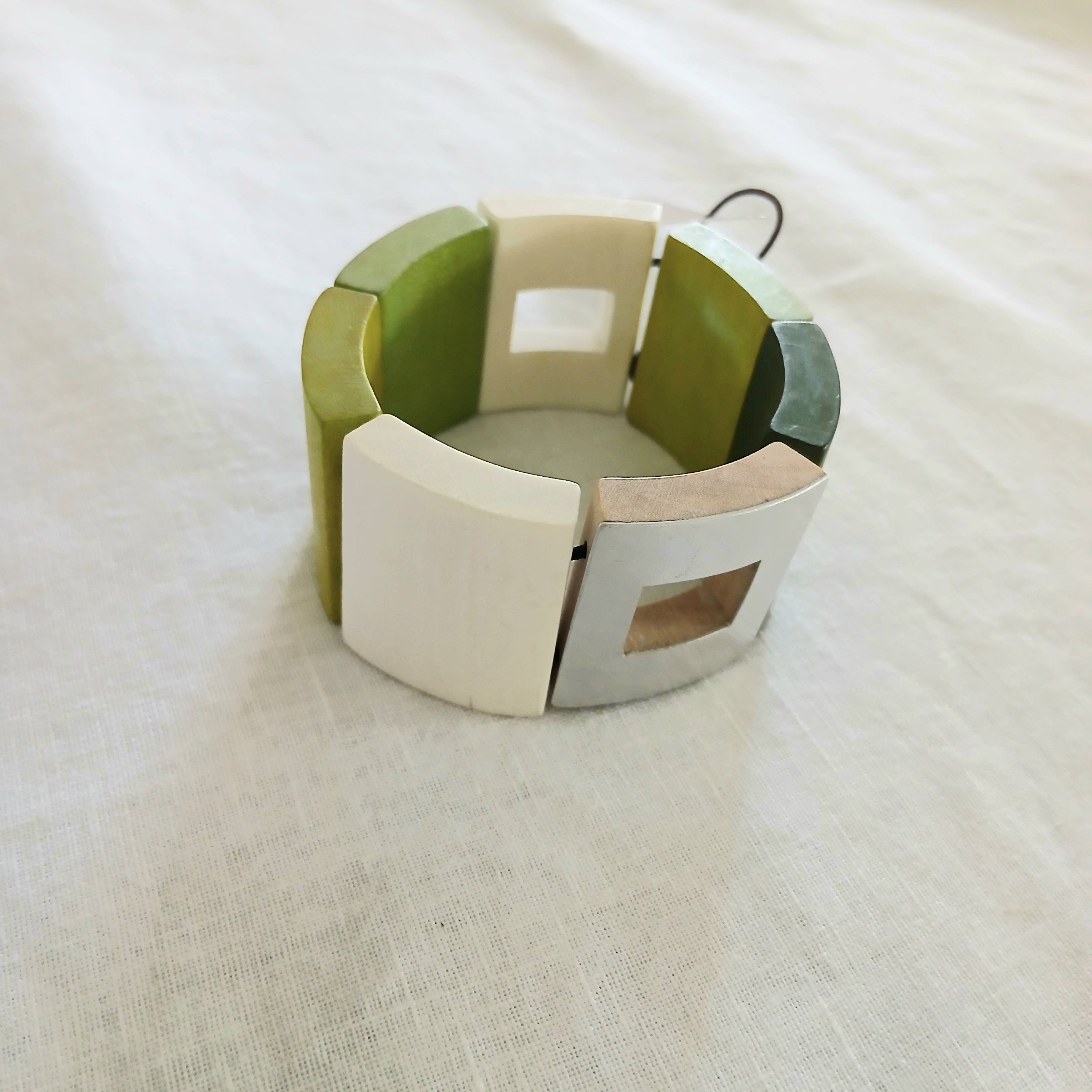 Wooden Chunky Beaded Bracelet BA7-1359