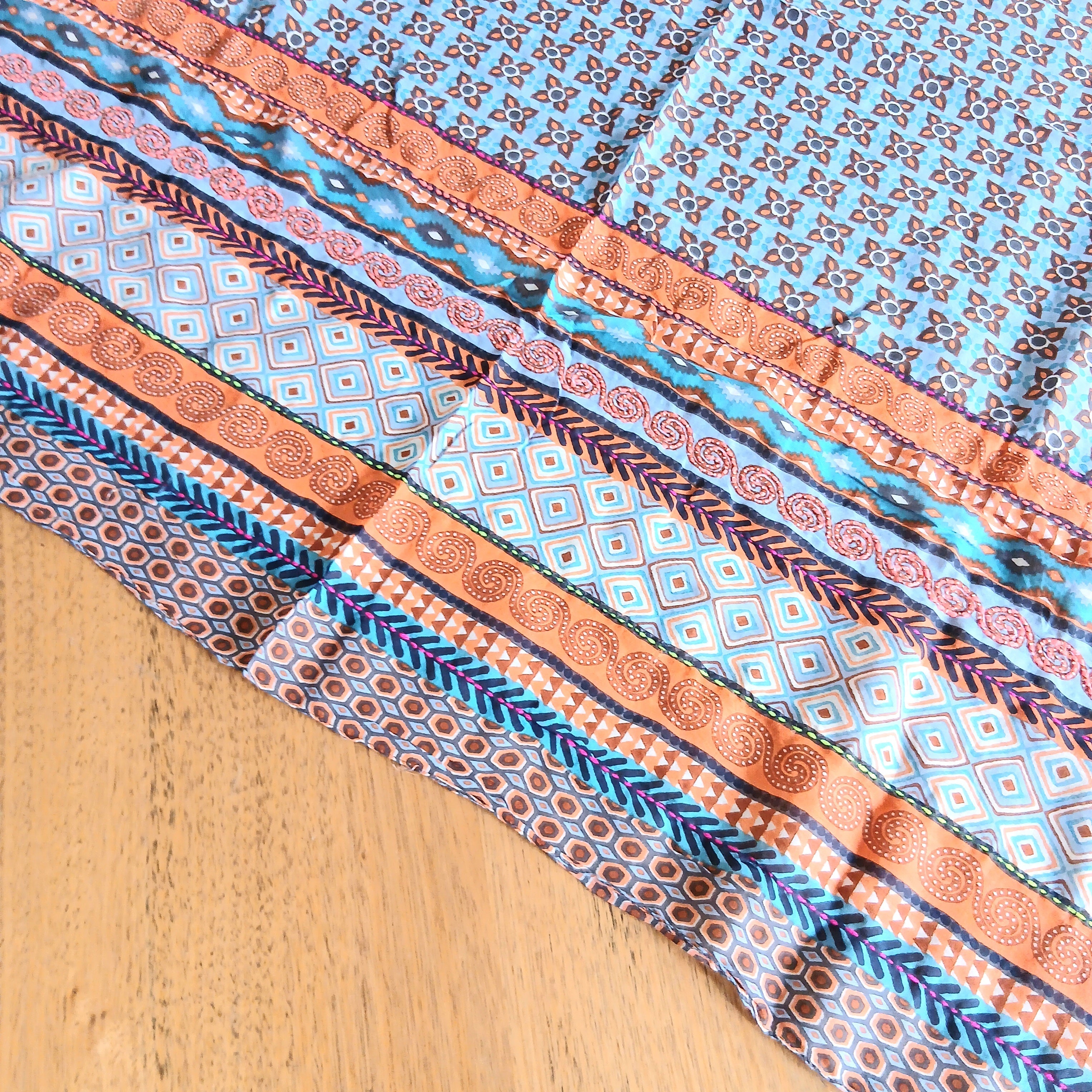 Cotton Scarf Embroidered and Tassels - 66028