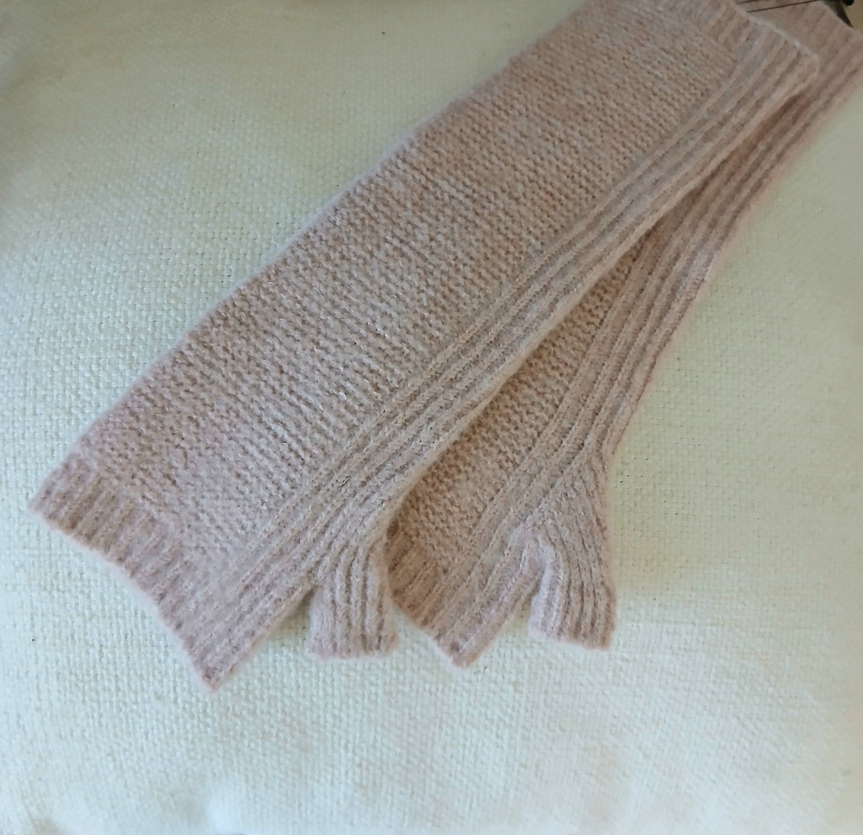 Long Fingerless Gloves GL046