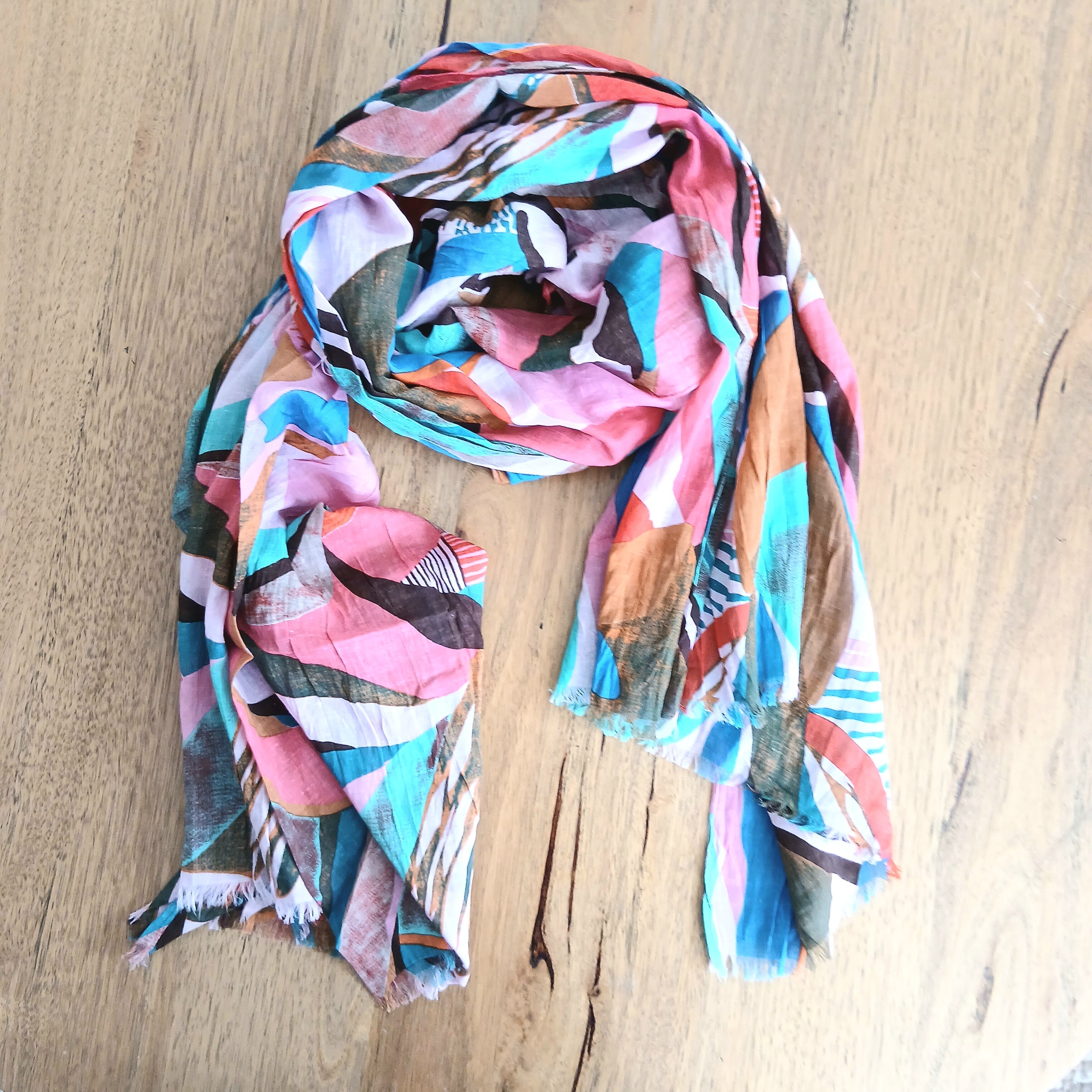 Palme Leaves and Lines Cotton Scarf - 66012