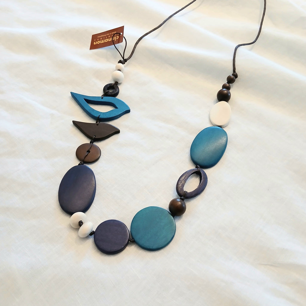 2 Birds Together on Oval Beads N6-1165