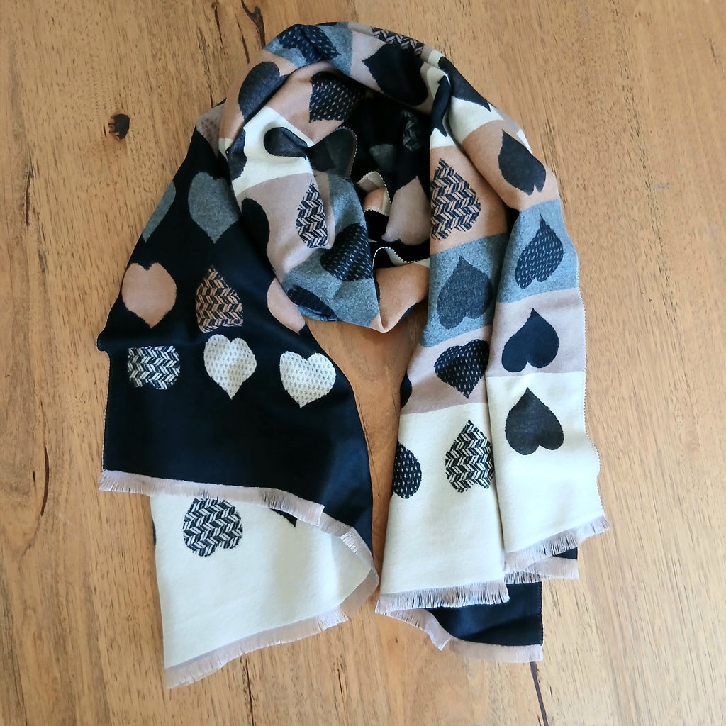 Light Winter Double Sided Scarf Hearts 332730