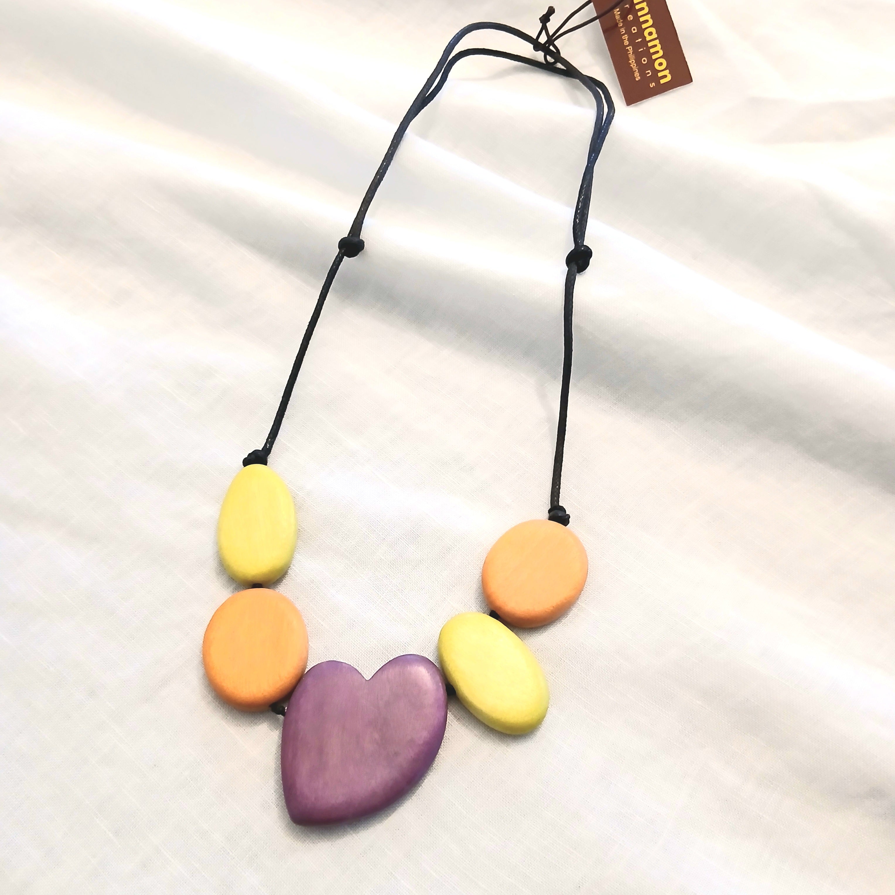 Wooden Heart Pendant and Necklace N7-1456
