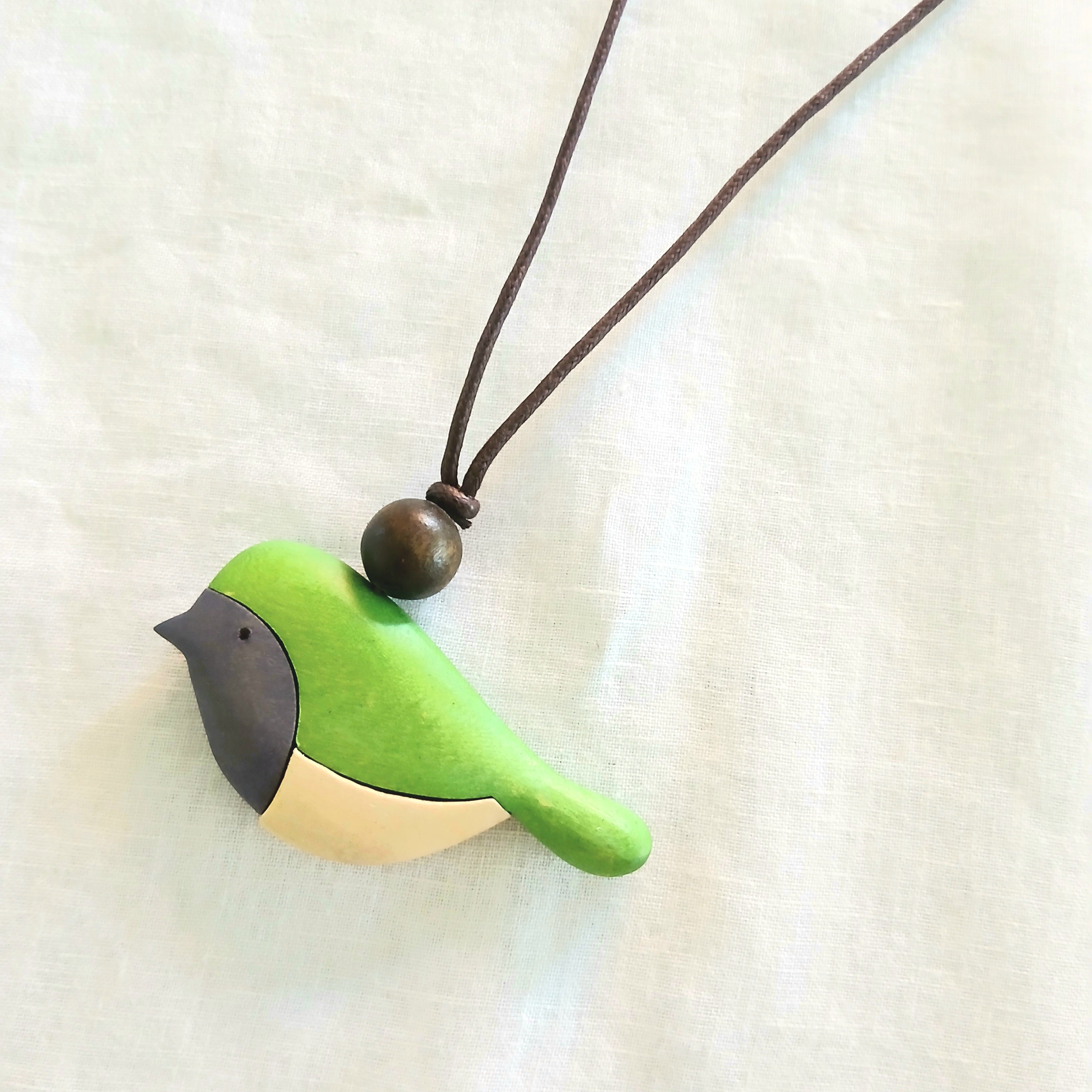 Little Sparrow Looking Wooden Bird Necklace N6-6095