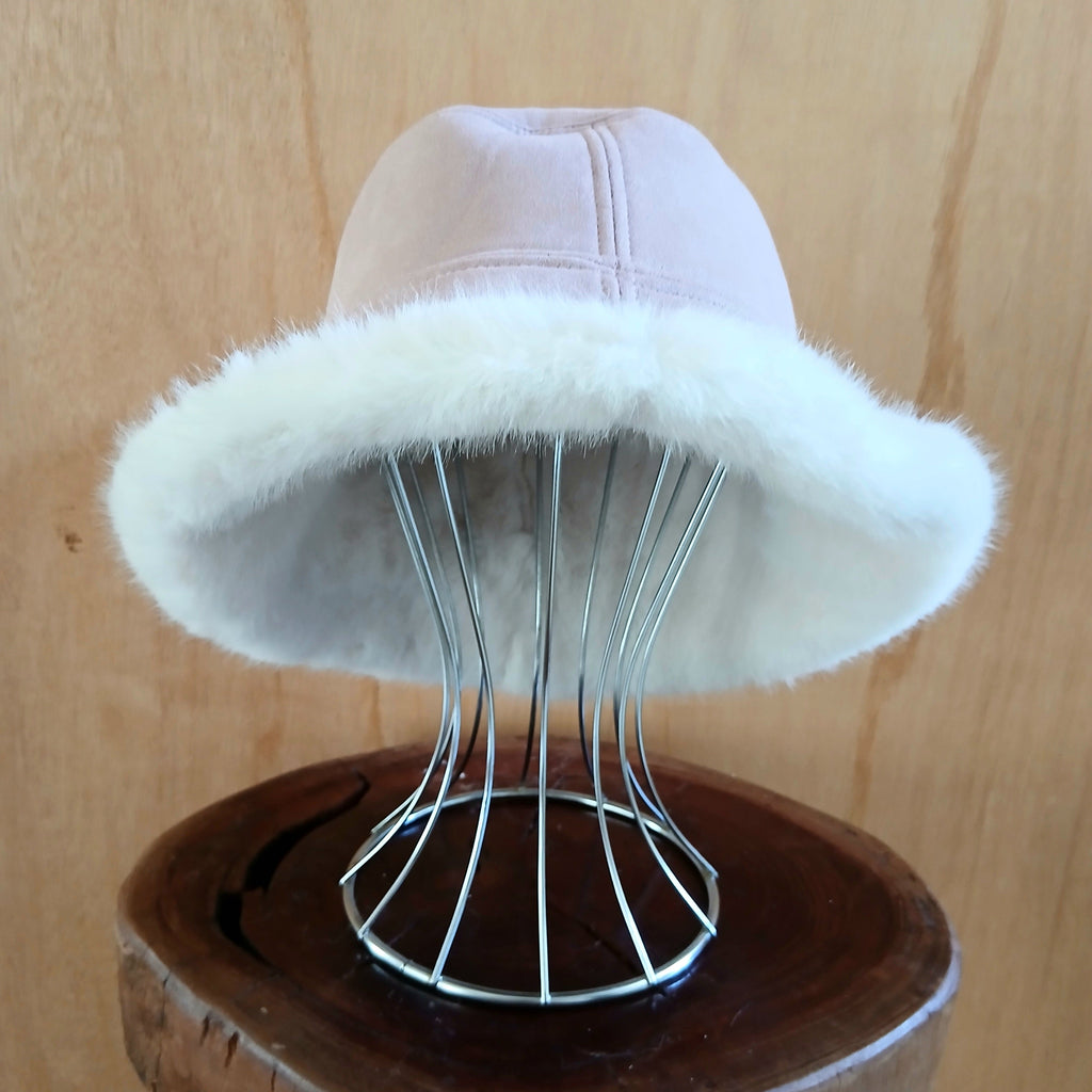 Classic Style Bucket Hat 7523