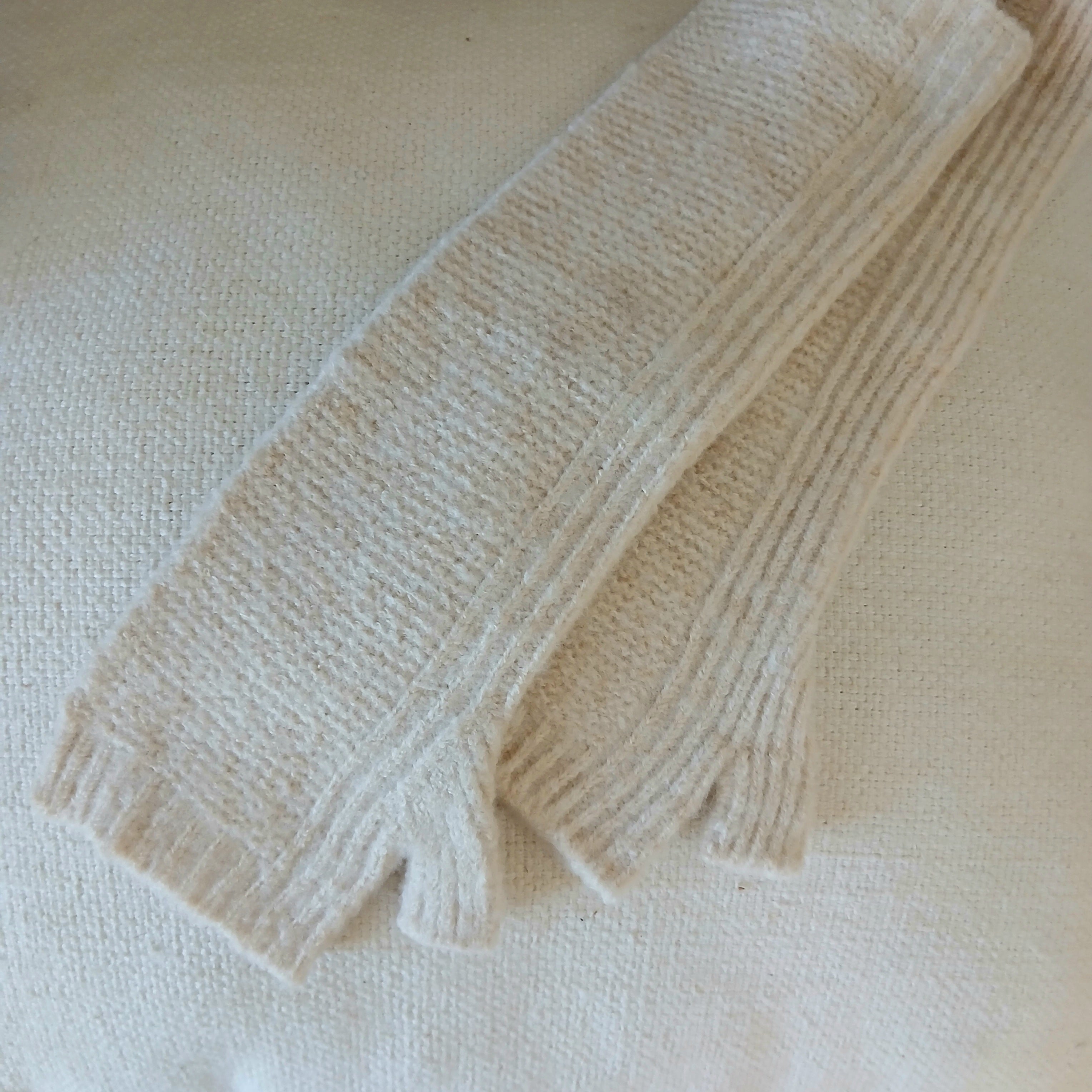 Long Fingerless Gloves GL046