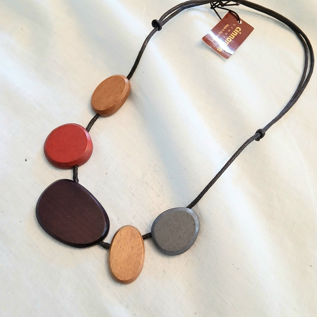 5 Wooden Beads Necklace N6-5692dhm