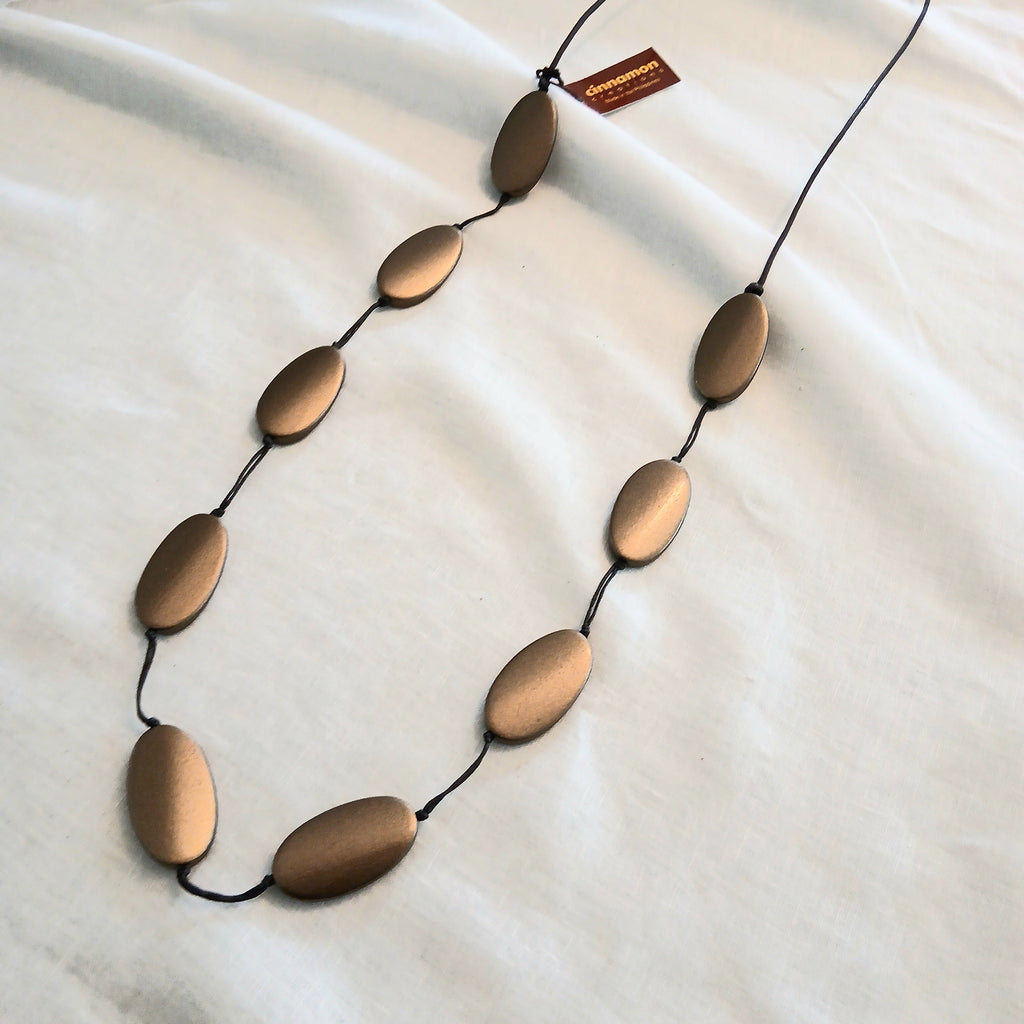 Oval Shaped Wooden Bead Necklace N6-2375N
