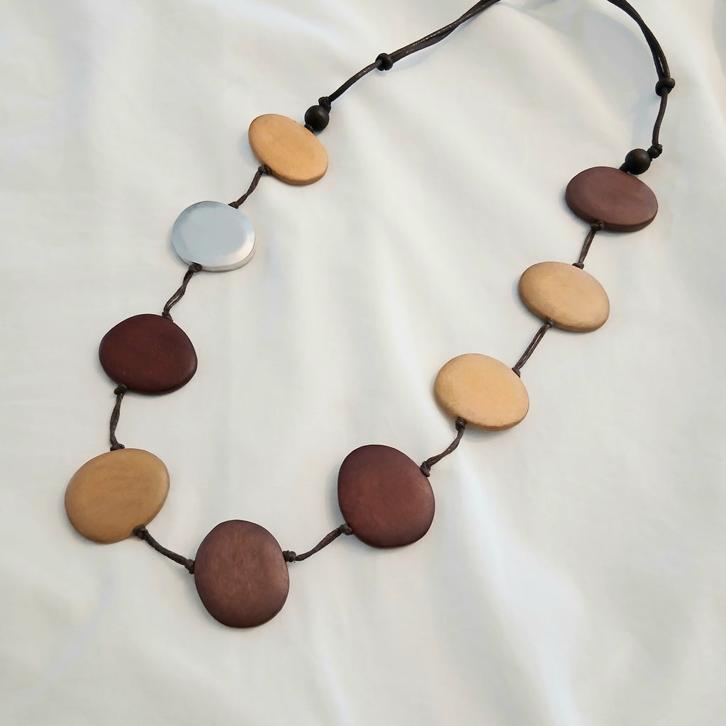 Natural Cut Oval Wooden Pieces Necklace N7-959