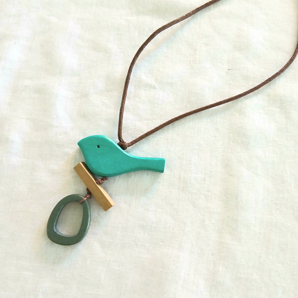 Little Birdie Sitting on a Stick Necklace N7-811