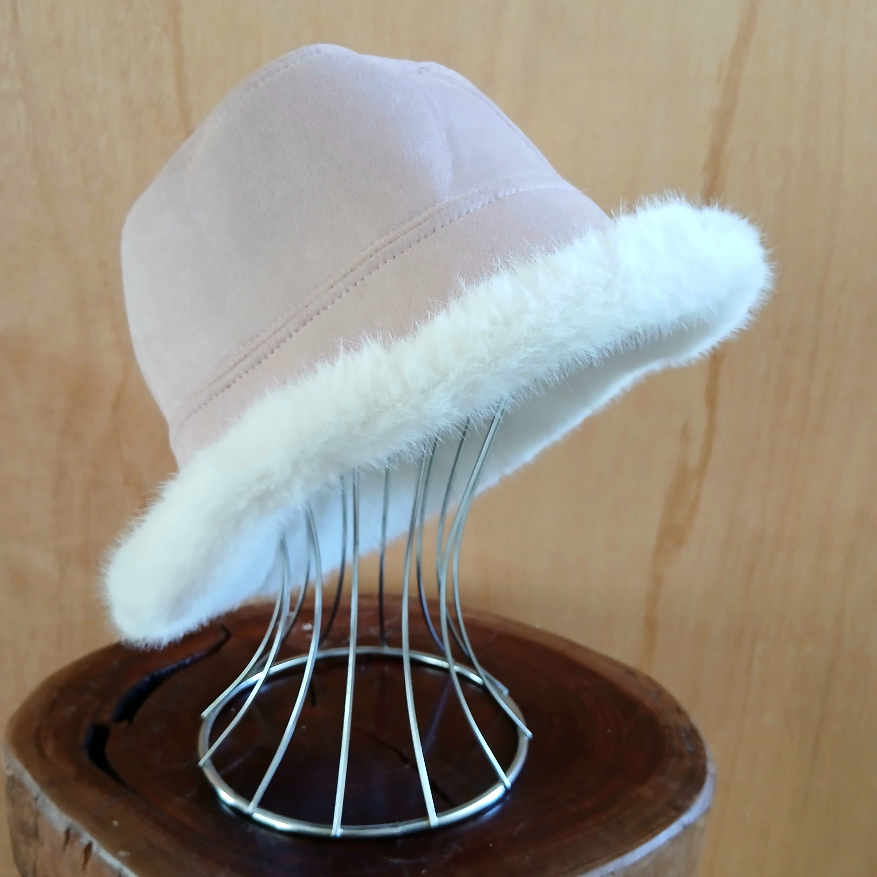 Classic Style Bucket Hat 7523